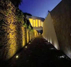 Đèn led âm đất