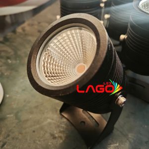 Đèn hắt kiến trúc