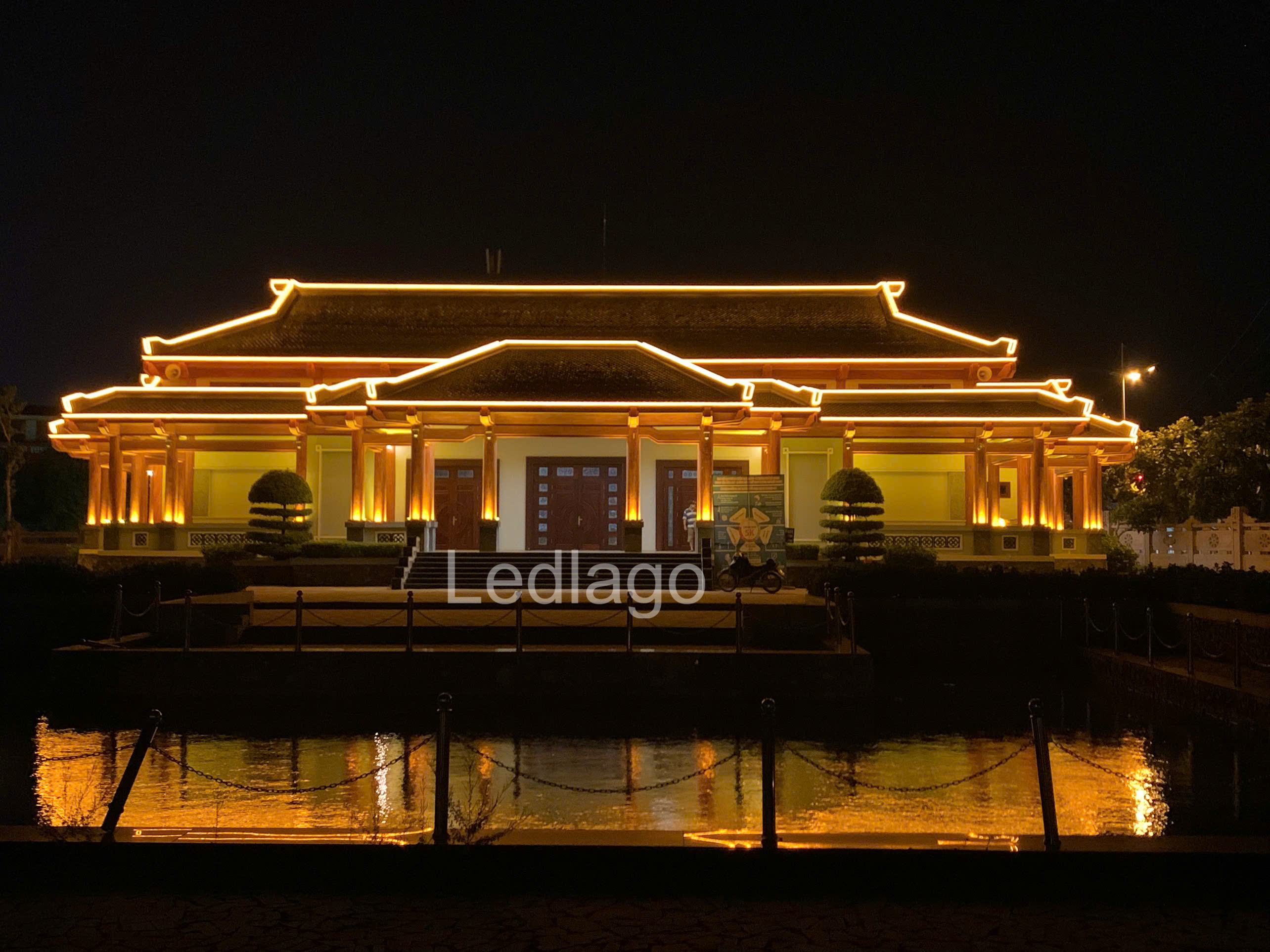 led dây silicon ngoài trời