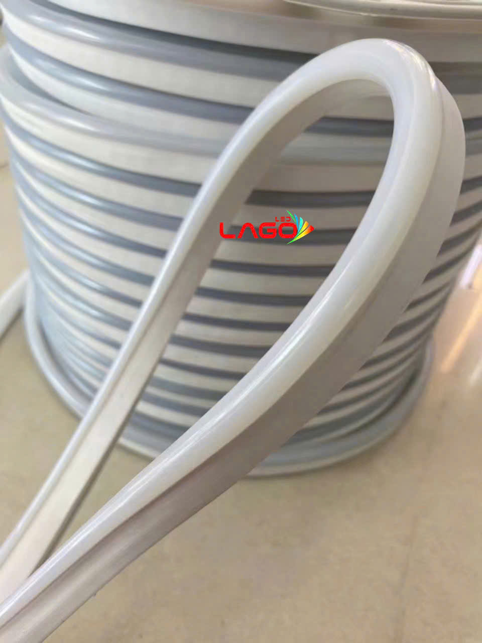 đèn led chiếu tòa nhà