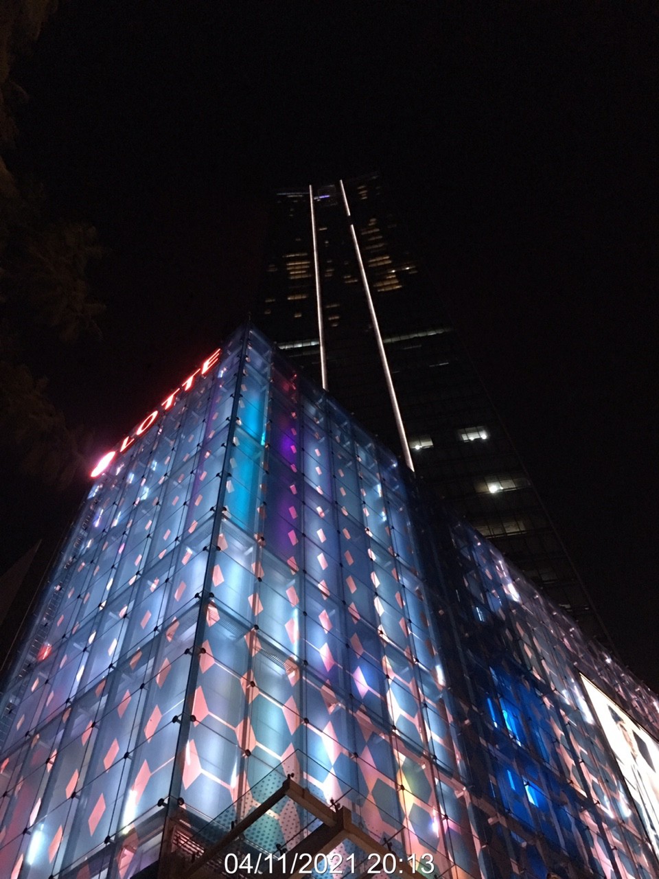 Công trình Led tòa nhà LOTTE