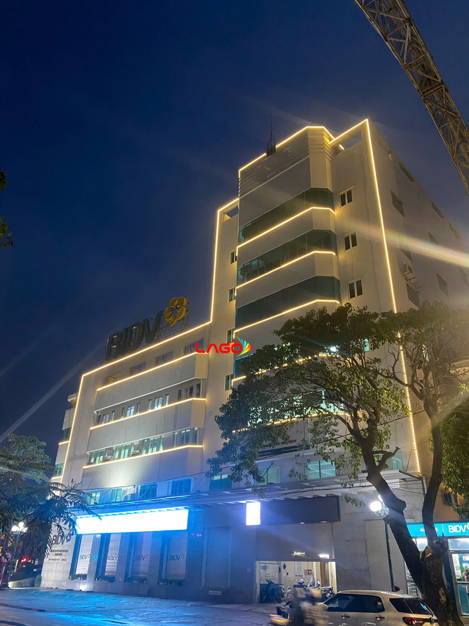 Công Trình Ngân Hàng BIDV Thái Bình sử dụng led 4 mắt đơn sắc 3000k